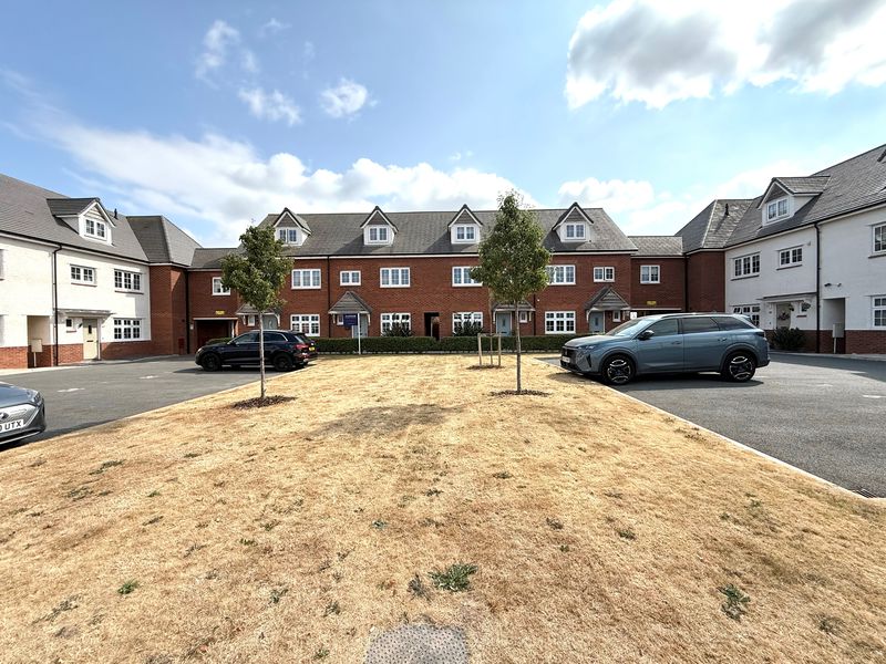 Collier Court Little Sutton